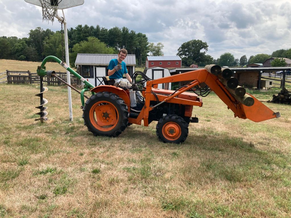 full circle track horse boarding virginia family owned farm